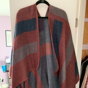 Fabfitfun poncho
